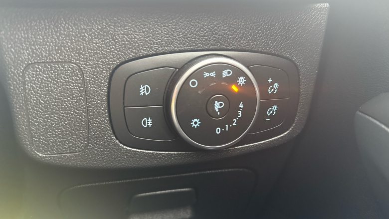 Ford Focus 1.0 EcoBoost 125 Zetec 5dr Petrol Hatchback